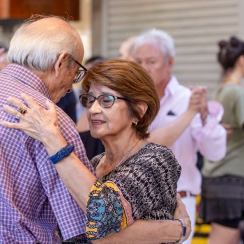 Aprende a bailar tango en Milonga Callejera