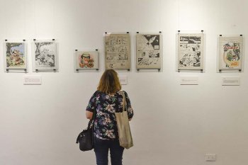 Providencia realiza homenaje al dibujante Themo Lobos