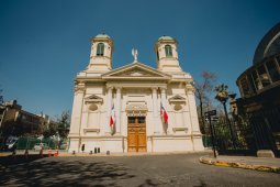 Templo Parroquial de los Santos Ángeles Custodios