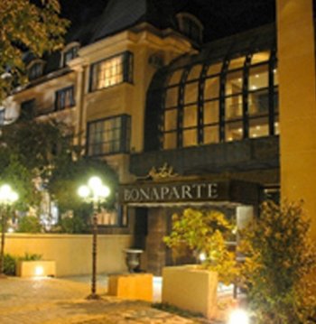 Park Plaza Bonaparte