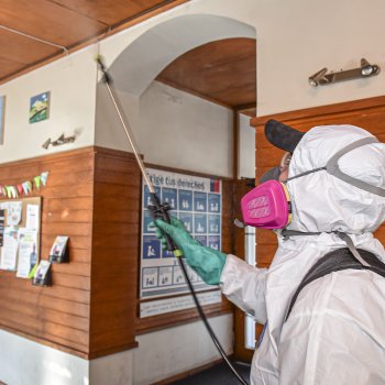 Centros de Salud serán sanitizados periódicamente para reducir riesgos del COVID-19