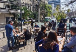 Comenzamos la reactivación de restaurantes y cafeterías a través del programa “De 0 a 100”