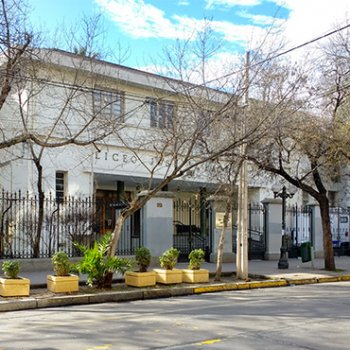 Se iniciaron las millonarias obras de remodelación en Liceo José Victorino Lastarria