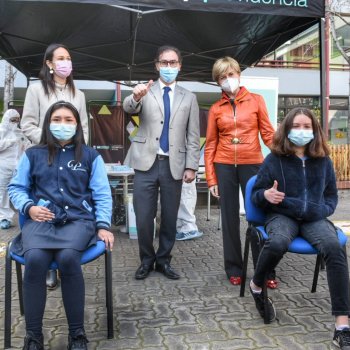 En el Colegio Providencia se realizó el primero operativo PCR a estudiantes de establecimientos educacionales