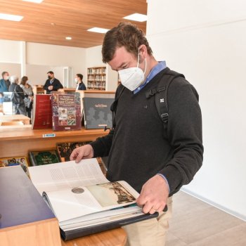 Ven a conocer el renovado Café Literario Santa Isabel