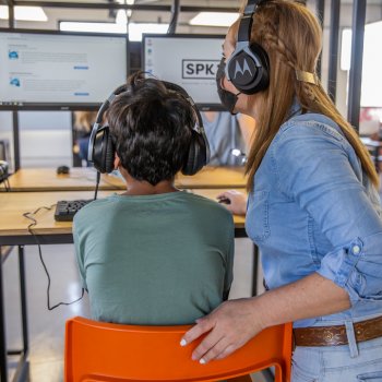 Niños de Providencia participaron en talleres de educación tecnológica e innovación