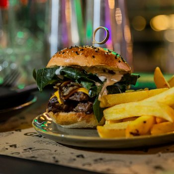 Dónde salir a comer en el barrio Bustamante