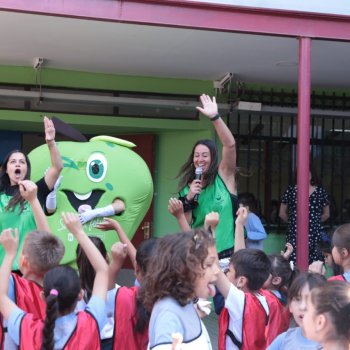 “Sanos y felices”: Estudiantes disfrutan con los recreos entretenidos