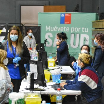 Providencia anunció una serie de medidas para incentivar la vacunación contra el Covid y la Influenza