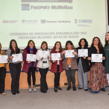 60 emprendedoras de Providencia recibieron certificación del taller “DreamBuilder”