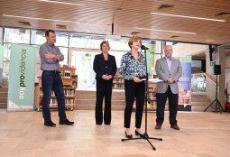 Café Literario Parque Bustamante reabre sus puertas tras casi cuatro años