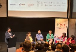Lanzamiento del libro "Revive Barrios" y taller de cierre 2023
