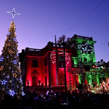 Más de 5.000 vecinos participaron en el encendido de árbol de Navidad en Providencia