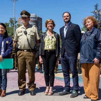 Alcaldesa Matthei presenta Plan Navidad Segura para combatir el comercio ilegal en Providencia