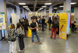 Emplea & Conecta JovenPro moviliza a 685 asistentes en Providencia con amplia oferta laboral juvenil