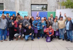 Providencia apoya a comerciantes locales con la entrega de nuevos carros de confites