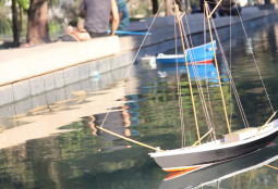 Vuelve el modelismo naval al Parque Bustamante tras 12 años de ausencia