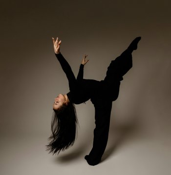 Taller "Danza Butoh: Poesía Y Movimiento" - Cia BAYKÚ