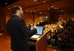 Capacitamos a 200 personas en el 1° Seminario para Dirigentes y Organizaciones Sociales