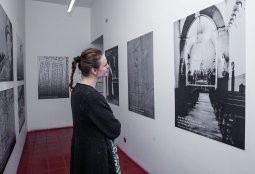 Montecarmelo inaugura tres exposiciones que celebran el arte y los oficios