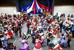 Conoce a los ganadores del 6° Campeonato Intercomunal de Cueca para Personas con Discapacidad