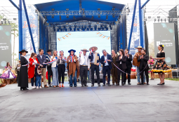Providencia inauguró su Fonda Lady Inés