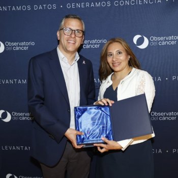 Providencia recibe reconocimiento por su labor de concientización frente al cáncer