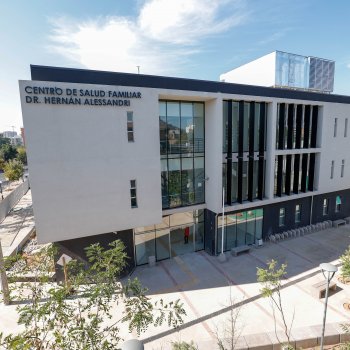 Alcalde Bellolio visitó nuevo Cesfam Alessandri, a pocos meses de su inauguración