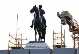 Monumento al General Baquedano regresó a Providencia
