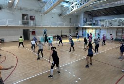 Baile, futsal, voleibol y mucho más: descubre los nuevos talleres del Gimnasio Santa Isabel