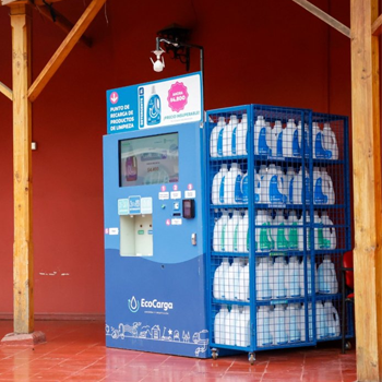 EcoCarga llega al Barrio Bellavista con nuevo dispensador en Montecarmelo